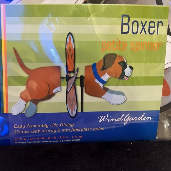 Premiere Kites Petite Wind-spinner “Boxer” NIB - Picture 2 of 3